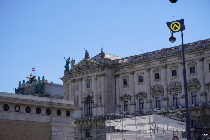 Hofburg_Lambda