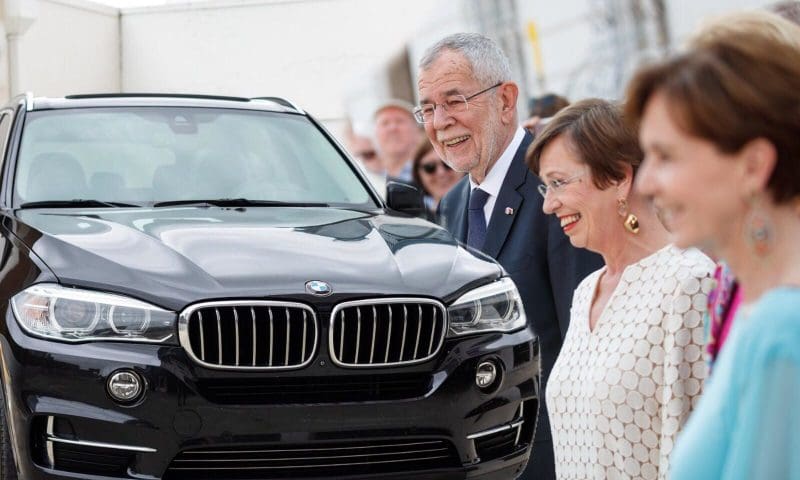 Van der Bellen / Luxusauto