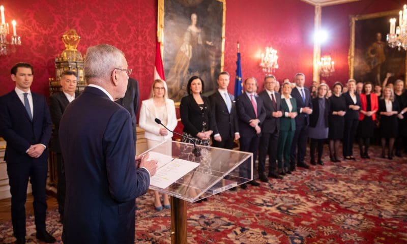 Angelobung Regierung Kurz