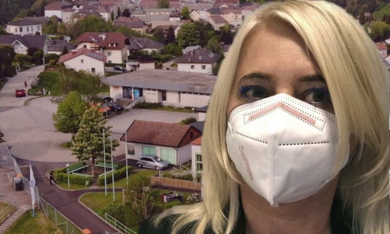 MMS Neufelden / Frau mit Maske