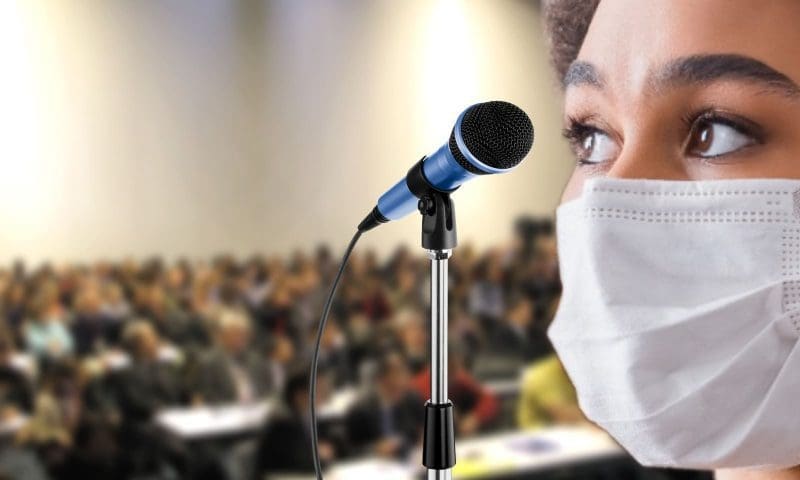 Maskenpflicht an Unis
